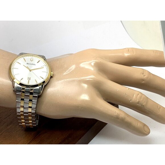 Bulova Men's Watch 98B385 Silver Dial Date Quartz Two Tone Stainless Steel 40mm - Picture 4 of 13